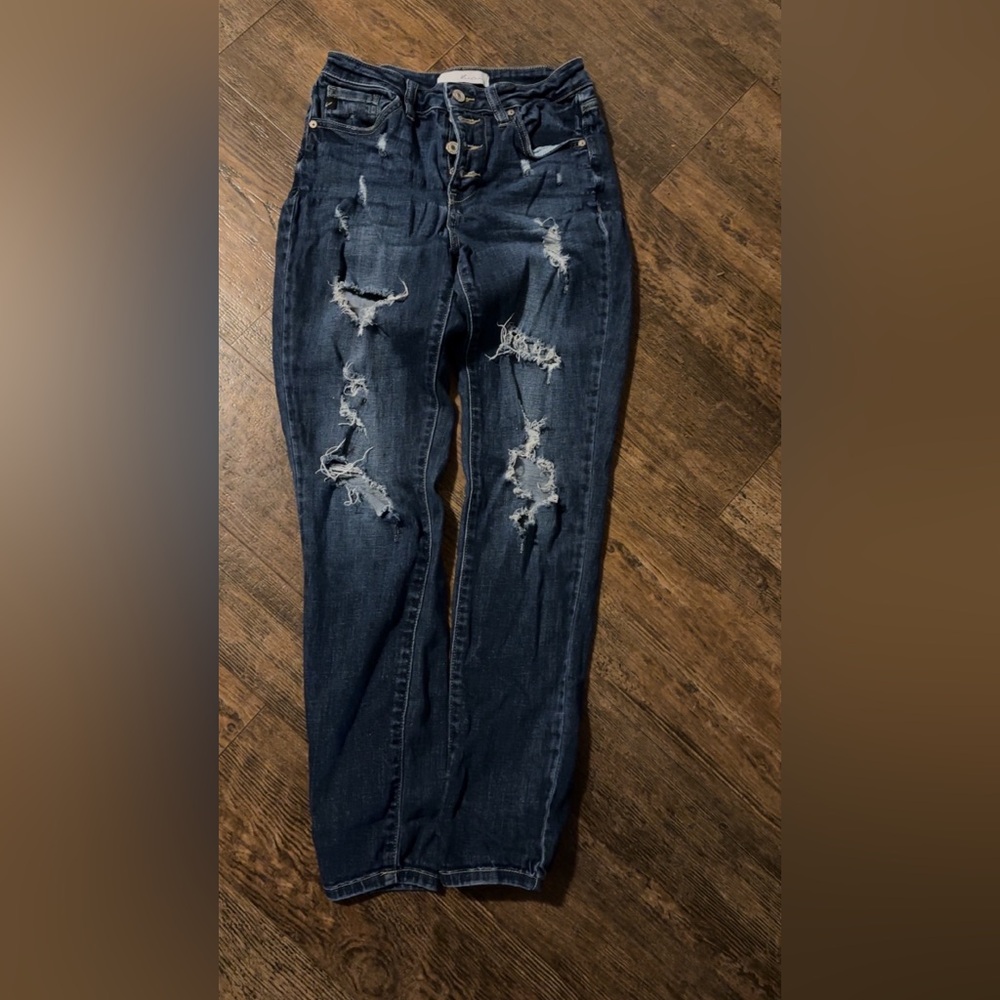 Kansan jeans size 3 destressed with holes in legs